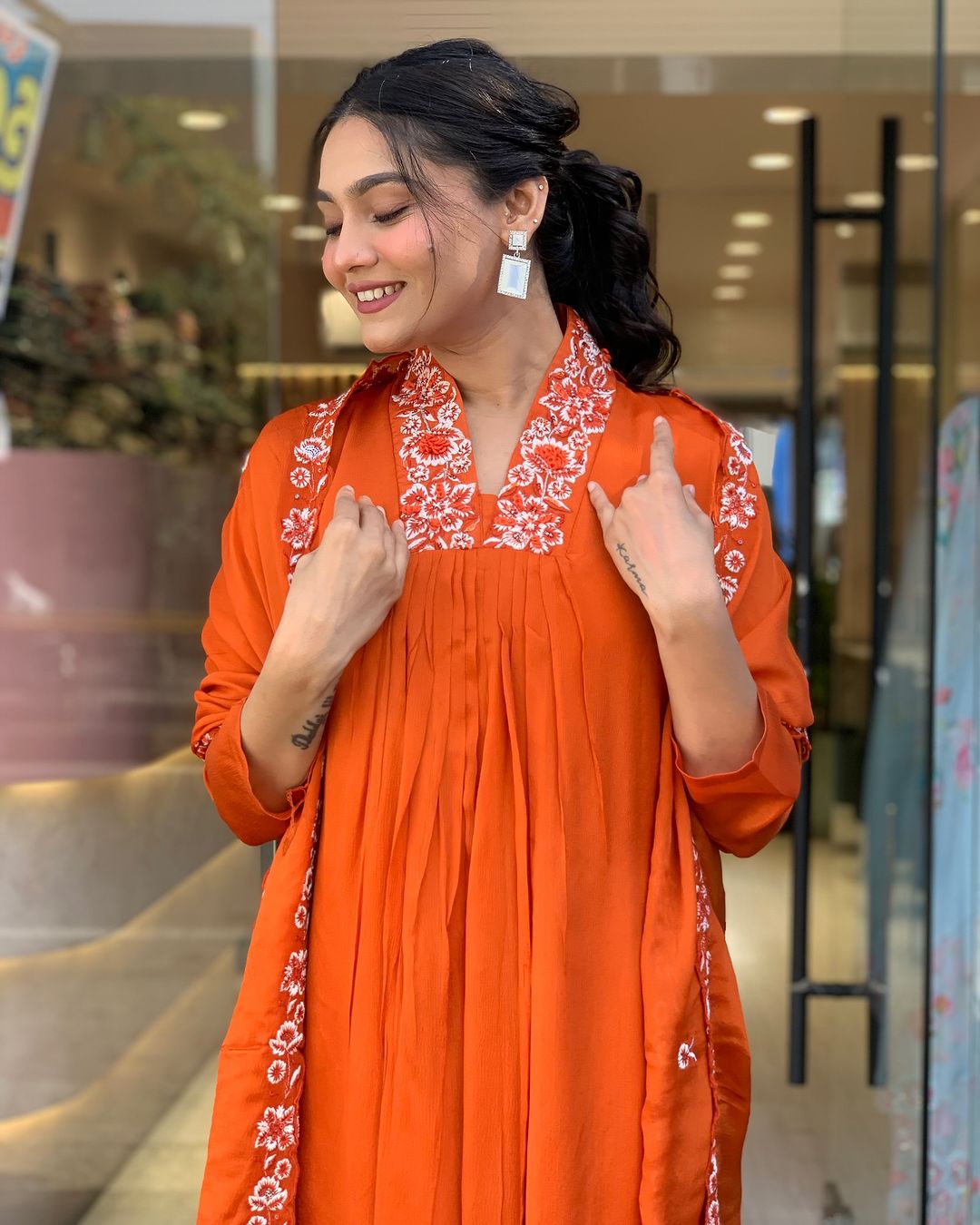 Beautiful Cotton Fabric Kurti Pant With Malmal Dupatta