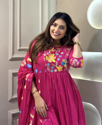 Magenta Bloom Hand-Embroidered Kurta Set