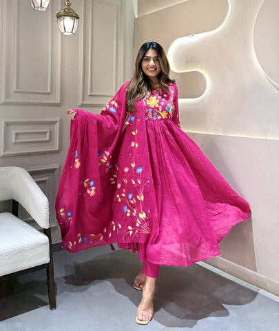 Magenta Bloom Hand-Embroidered Kurta Set