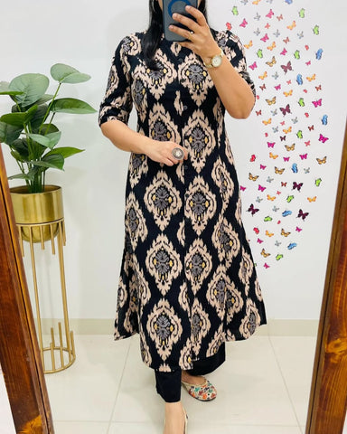 Elegant Black Ikat-Print Kurta Set