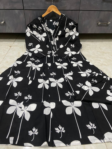 Cotton Printed A-Line Kurti Set with Embroidered V-Neck & Pocket