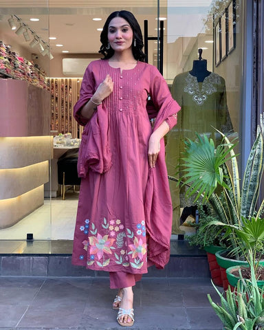 Rosewood Floral Embroidered Kurta Set