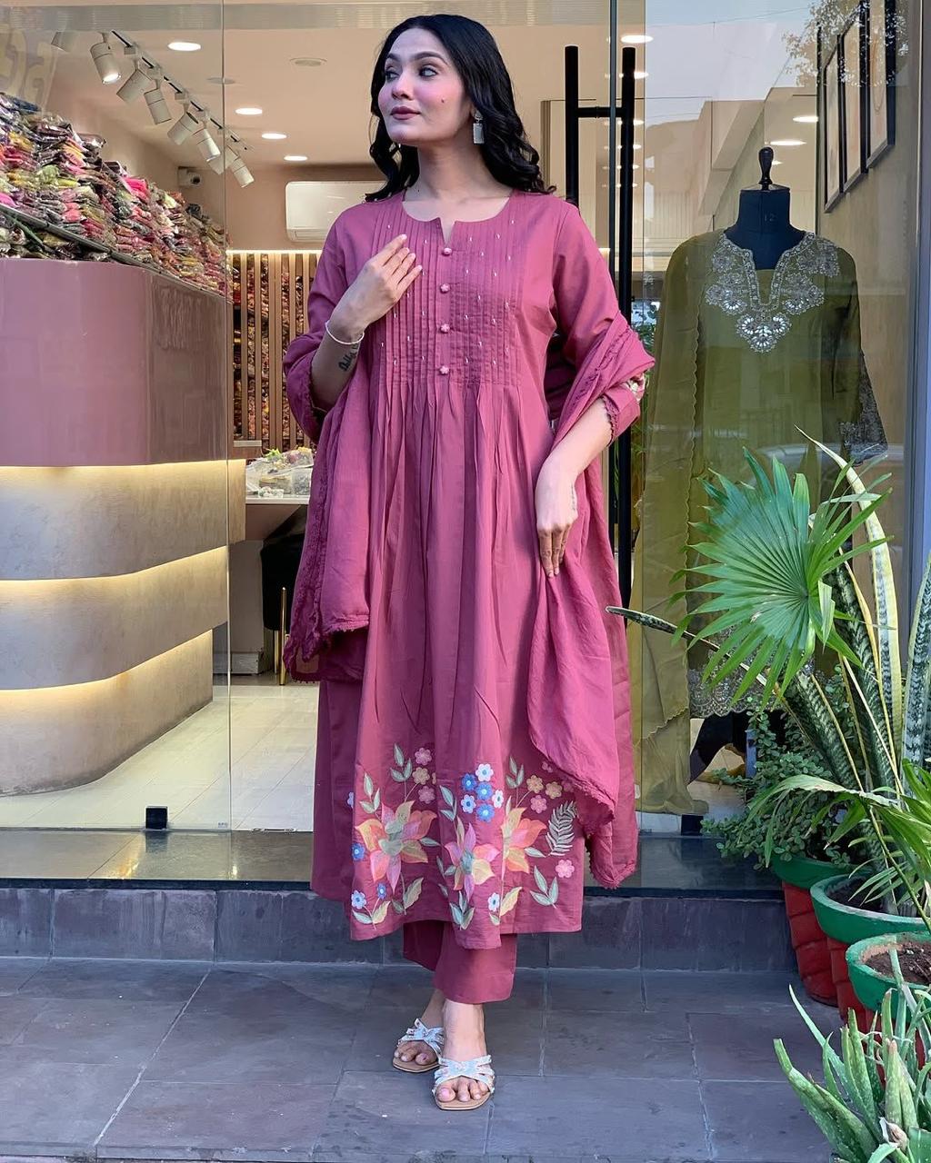 Rosewood Floral Embroidered Kurta Set