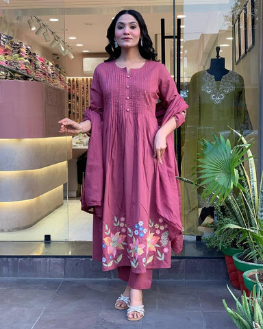 Rosewood Floral Embroidered Kurta Set