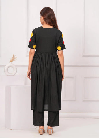 EKRIA Bloom Embroidered Kurta Set - EKRIA