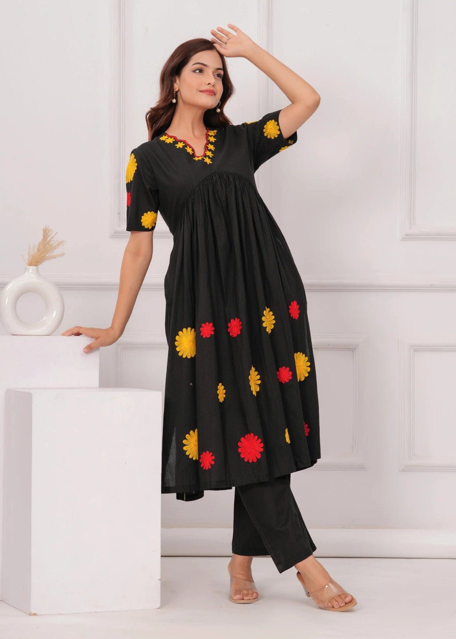 EKRIA Bloom Embroidered Kurta Set - EKRIA